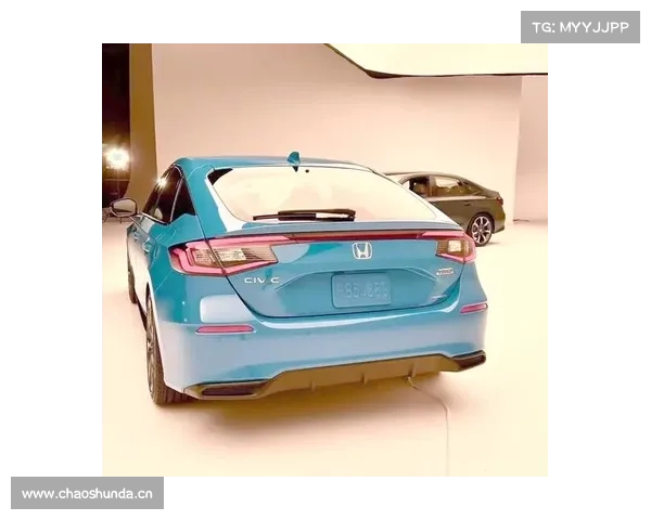 全新本田思域曝光:时尚动感,混动加持